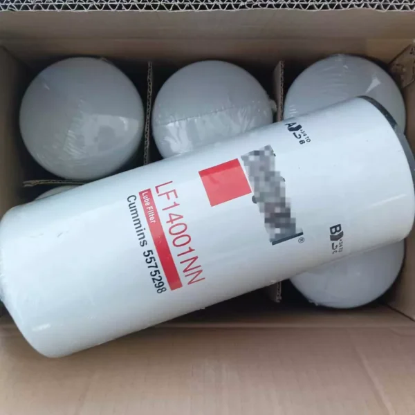 Fleetguard Oil Filters - Image 2